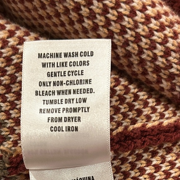 Shyanne Cream, Tan, Olive, and Rust Geometric Duster Cardigan Size Small - Picture 6 of 6